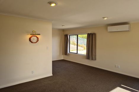 Photo of property in 9b Fraser Avenue, Johnsonville, Wellington, 6037