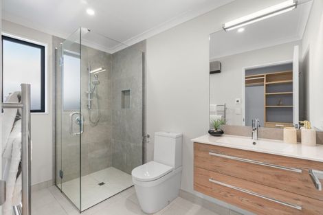 Photo of property in 14 Horoeka Street, Avonhead, Christchurch, 8042