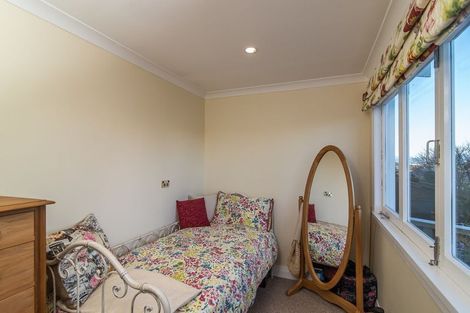 Photo of property in 127 Grant Road, Thorndon, Wellington, 6011