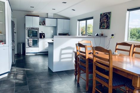 Photo of property in 43 Russleigh Drive, Dinsdale, Hamilton, 3204