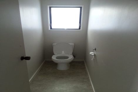 Photo of property in 6 Templeton Place, Clendon Park, Auckland, 2103