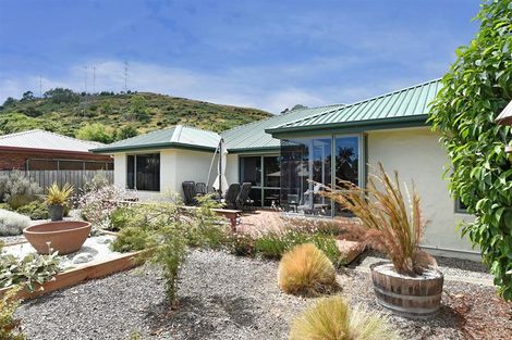 Photo of property in 21 Ngawhatu Road, Stoke, Nelson, 7011