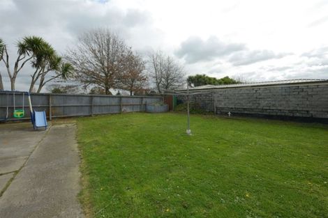 Photo of property in 7 Ealing Street, Northcote, Christchurch, 8052