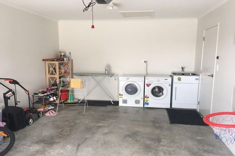 Photo of property in 1/2 Hilton Road, Saint Andrews, Hamilton, 3200