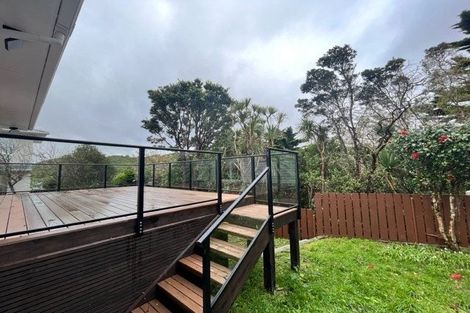 Photo of property in 21 Maple Grove, Maungaraki, Lower Hutt, 5010