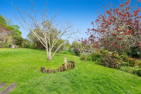 Photo of property in 4 Miro Street, Helensville, 0800