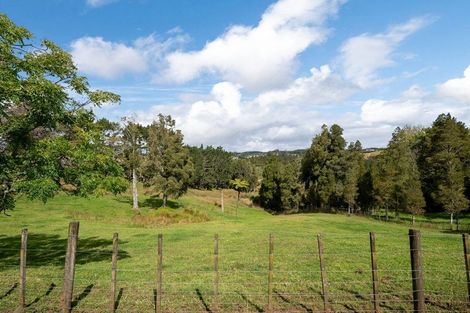 Photo of property in 76 Burne Road, Waitoki, Albany, 0794