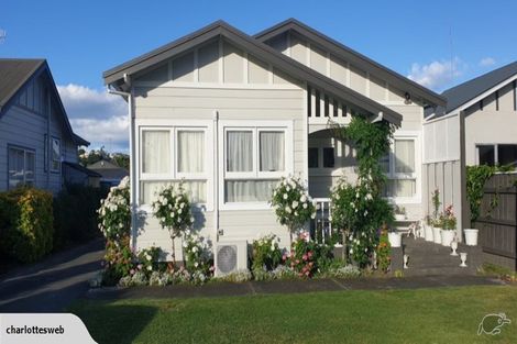 Photo of property in 1/39 Georges Drive, Napier South, Napier, 4110