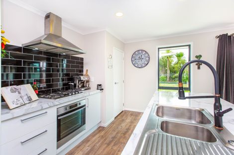 Photo of property in 24 Kawariki Drive, Baverstock, Hamilton, 3200