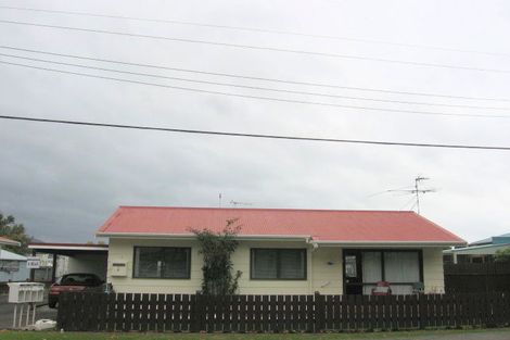 Photo of property in 3 Mason Street, Moera, Lower Hutt, 5010