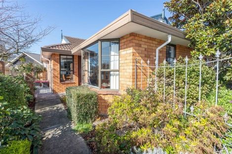 Photo of property in 6 Sunbeam Place, Halswell, Christchurch, 8025