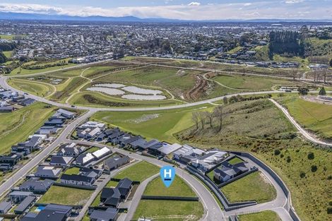 Photo of property in 24 Carex Rise, Cracroft, Christchurch, 8022