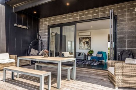 Photo of property in 57 Beechwood Road, Feilding, 4779