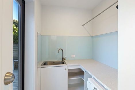 Photo of property in 1 Arapipi Way, Peka Peka, Waikanae, 5391