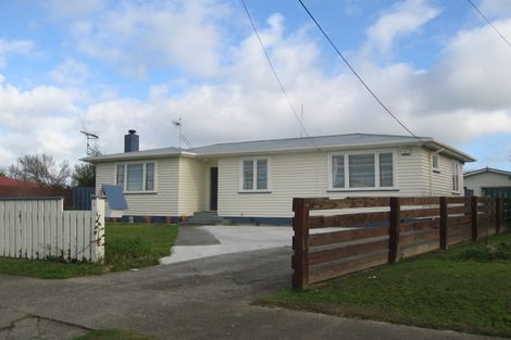 Photo of property in 2 Churchill Avenue, Feilding, 4702