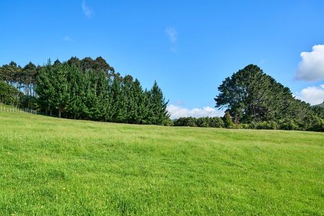 Photo of property in 92 Kaitawa Road, Hautere, Otaki, 5582