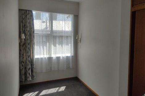 Photo of property in 6 Robert Grigg Place, Hamilton East, Hamilton, 3216