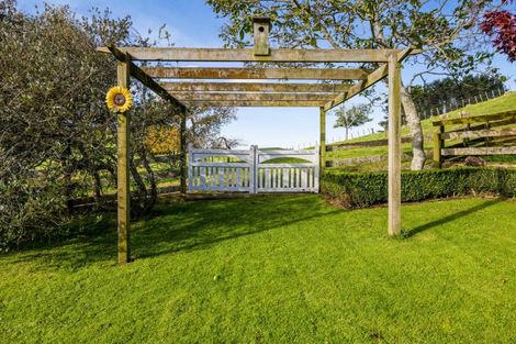 Photo of property in 295 Skinner Road, Bird Road, Stratford, 4393