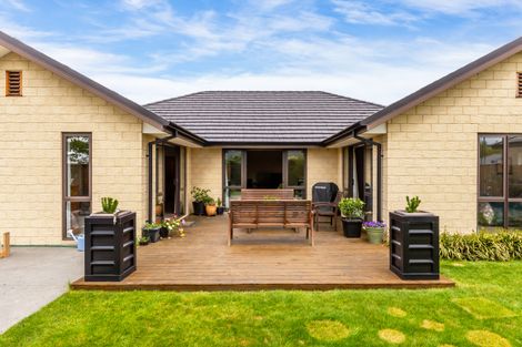 Photo of property in 3 Euphrasie Drive, Aidanfield, Christchurch, 8025