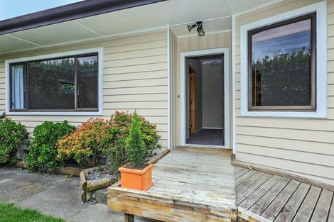 Photo of property in 25 Trinity Crescent, Pirimai, Napier, 4112