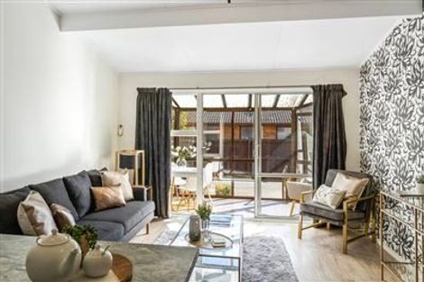 Photo of property in 2/32 Abberley Crescent, St Albans, Christchurch, 8014