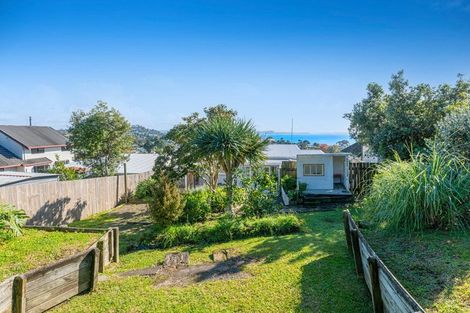 Photo of property in 43 Surf Road, Stanmore Bay, Whangaparaoa, 0932