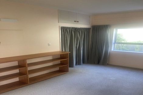 Photo of property in 84a Creswick Terrace, Northland, Wellington, 6012