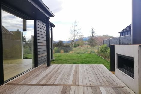 Photo of property in 17 Mckenzies Shute, Jacks Point, Queenstown, 9371