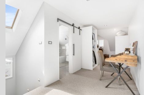 Photo of property in 48 St Marys Road, Saint Marys Bay, Auckland, 1011