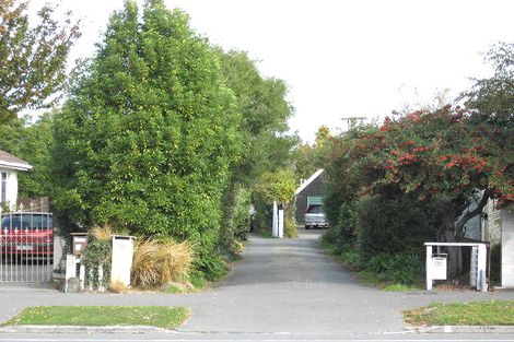 Photo of property in 81a Memorial Avenue, Ilam, Christchurch, 8053