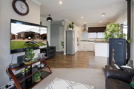 Photo of property in 4 Endeavour Street, North New Brighton, Christchurch, 8083