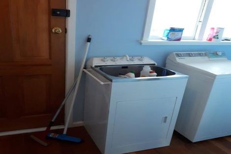 Photo of property in 35 Carruthers Street, Ilam, Christchurch, 8041