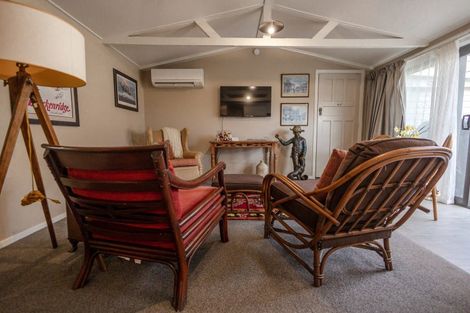 Photo of property in 25 Gow Street, Ross, 7812