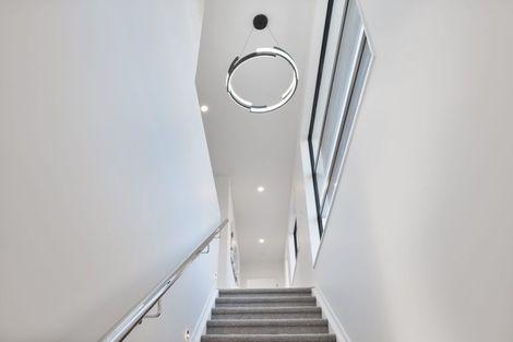 Photo of property in 18b Mackenzie Street, Te Atatu South, Auckland, 0610