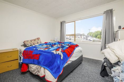 Photo of property in 302 Swanson Road, Henderson, Auckland, 0610