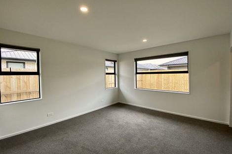 Photo of property in 26 Bill Hammond Drive, Belfast, 8051