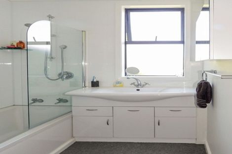 Photo of property in 23 Witham Street, Oamaru North, Oamaru, 9400