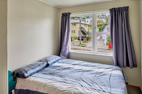 Photo of property in 44 Cardiff Crescent, Cannons Creek, Porirua, 5024