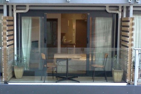 Photo of property in Dual Apartments, 108/142 Vivian Street, Te Aro, Wellington, 6011