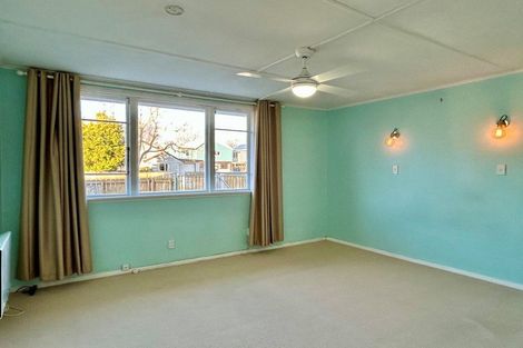 Photo of property in 2 Seddon Crescent, Marewa, Napier, 4110