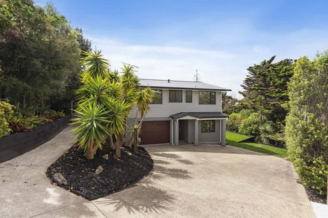 Photo of property in 19 Reydon Place, Cockle Bay, Auckland, 2014