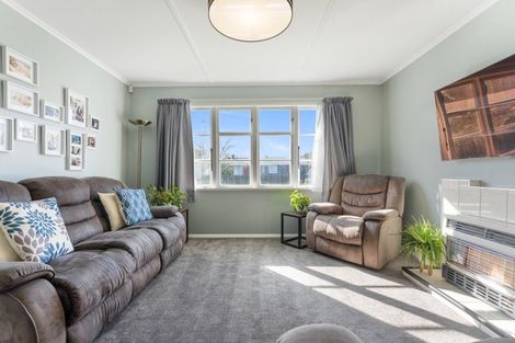 Photo of property in 43 Lewis Avenue, Aramoho, Whanganui, 4500