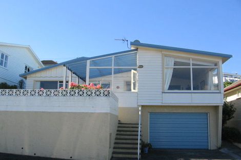 Photo of property in 52 Lohia Street, Khandallah, Wellington, 6035