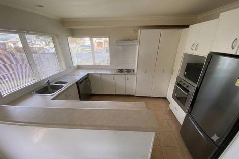 Photo of property in 1 Glanworth Place, Dannemora, Auckland, 2016