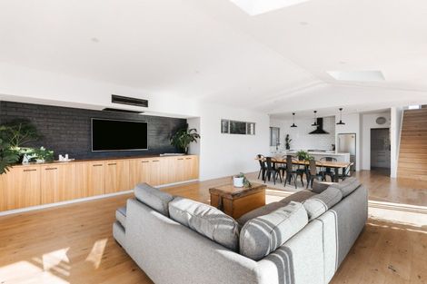 Photo of property in 64 Utopia Park Heights, Welcome Bay, Tauranga, 3112