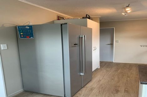 Photo of property in 25 Nassau Avenue, Grenada North, Wellington, 5028