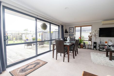 Photo of property in 42 Benner Drive, Ngatea, 3503