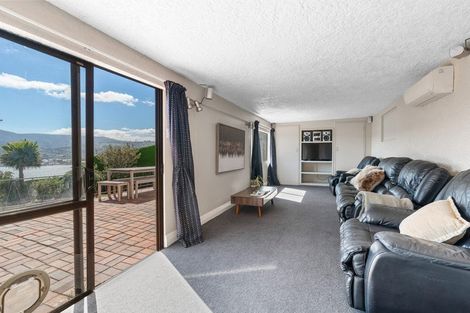 Photo of property in 103 Larnach Road, Vauxhall, Dunedin, 9013