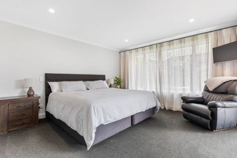 Photo of property in 8 Benmore Crescent, Pyes Pa, Tauranga, 3112