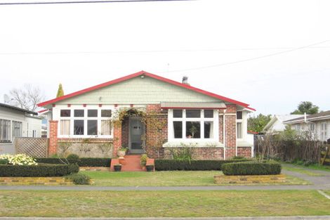 Photo of property in 22 Avenue Road, Greenmeadows, Napier, 4112